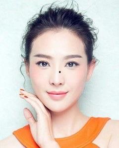 演员刘艺丹,光影交织下的璀璨星途